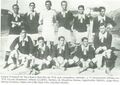 Time do Atlético em 1914. Afonso Coutinho é o terceiro jogador sentado, segurando a bola.